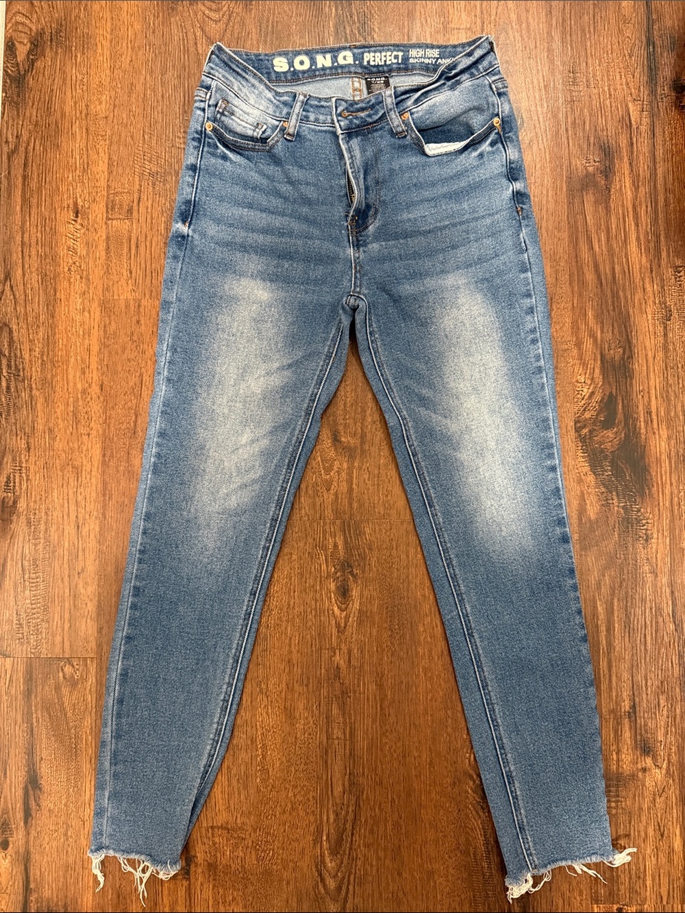 S.O.N.G. Perfect High-Rise Skinny Jeans in Light Blue Wash